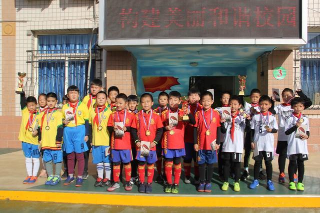 中国男篮离队框架已经有了 悬念将保持到最后